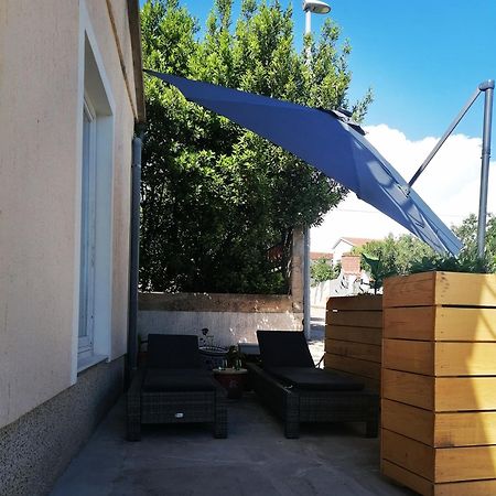 Haeuschen Am Meer Vodice Bagian luar foto